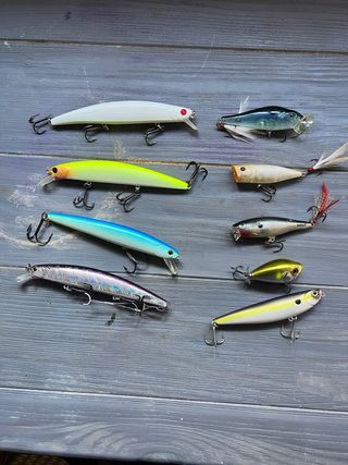 caña de casting hart boushido + señuelos duros