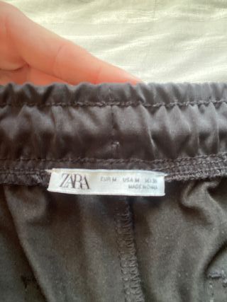 Jogger Zara Negro Talla M