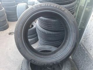 235 45 R20 100V Michelin - 1 neumático +80%