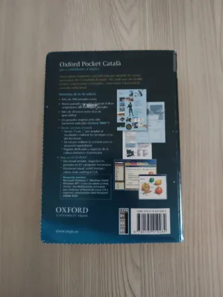 Diccionari Oxford Pocket Català per a estudiant...