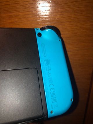 Nintendo Switch OLED Azul/Rojo + Accesorios