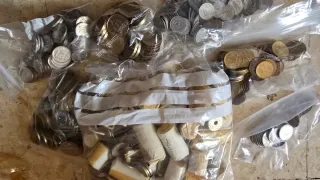 Lote de monedas de varias epocas (11 kg)