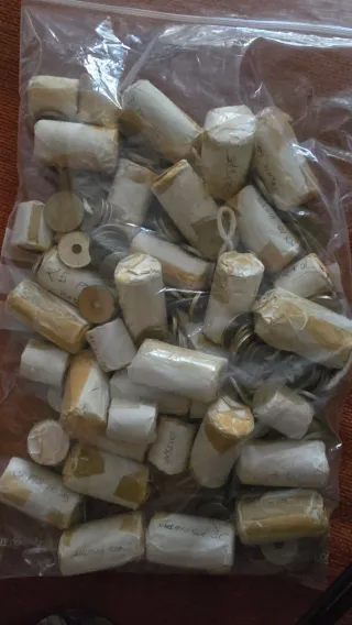 Lote de monedas de varias epocas (11 kg)