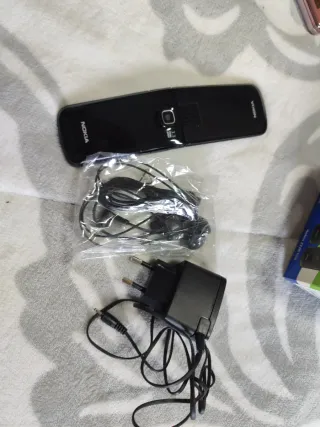 Nokia 2720 Fold Nero