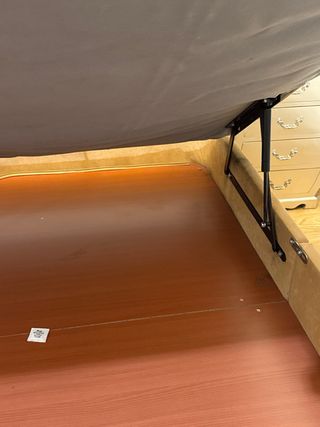 Dormitorio completo.