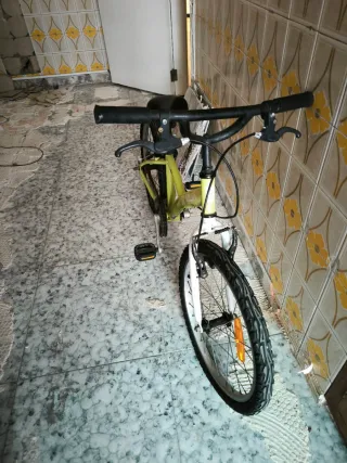 Bicicleta infantil Btwin 20 pulgadas