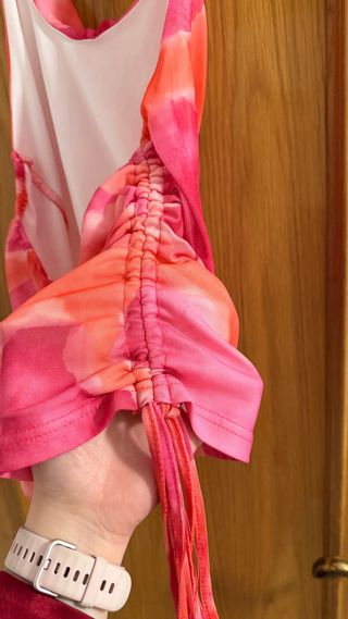 Top multicolor con estampado abstracto