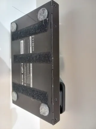 Valeton GP-100 Multi-Effects Processor