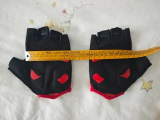 Guantes Ciclismo Niño MÍtical Negros y Rojos