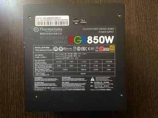 Fuente alimentación Pc Thermaltake 850W RGB