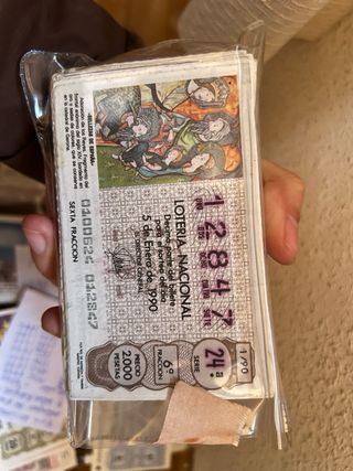 Lote Lotería Antigua y Años 2000. Más de 450 décim