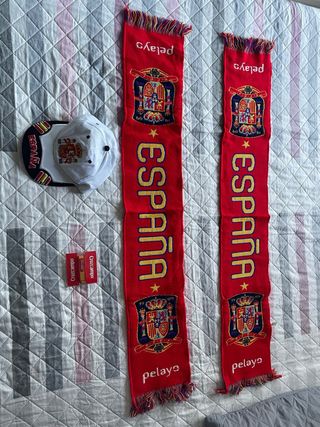 Lote España: Gorra + 2 Bufandas + Pulsera