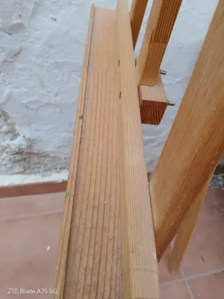 Trípode de madera para pintar