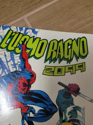 fumetto uomo ragno marvel
