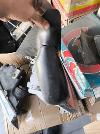 Espejo Derecho Ford Mondeo 96