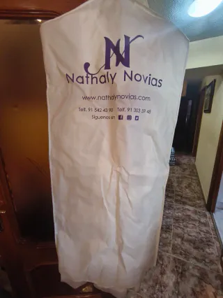 Vestido de comunión blanco y rosa