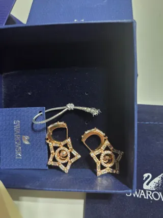 Pendientes Swarovski Stella Dorados y Blancos