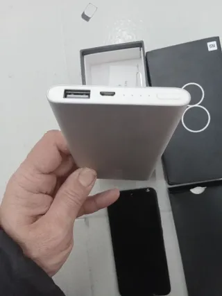 Xiaomi Mi 8 + Batería Externa
