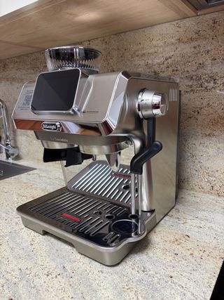 Cafetera DeLonghi La Specialista Touch