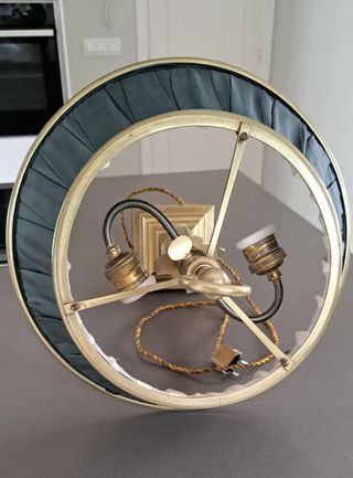 Lámpara de sobremesa antigua latón y mármol