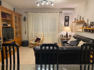 Chalet unifamiliar con piscina