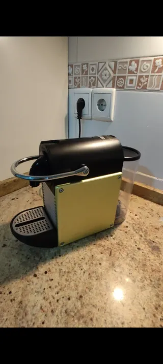 Cafetera PIXIE LIMA, Delonghi, EN125L