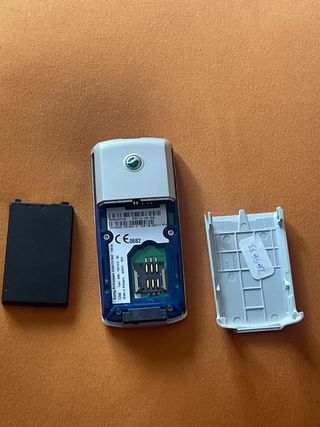 Cellulare Sony Ericsson T230 Bianco