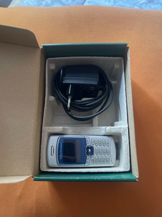 Cellulare Sony Ericsson T230 Bianco