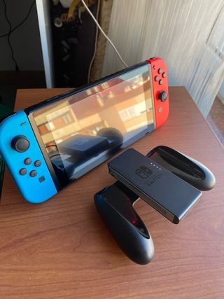 Nintendo Switch Azul y Rojo