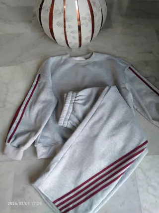 Conjunto chándal mujer gris ancho