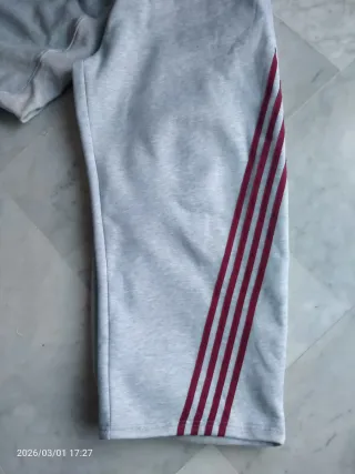 Conjunto chándal mujer gris ancho