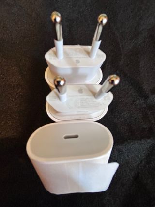 Cargador Apple 20W USB-C A2347 Original Apple