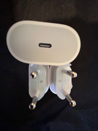 Cargador Apple 20W USB-C A2347 Original Apple