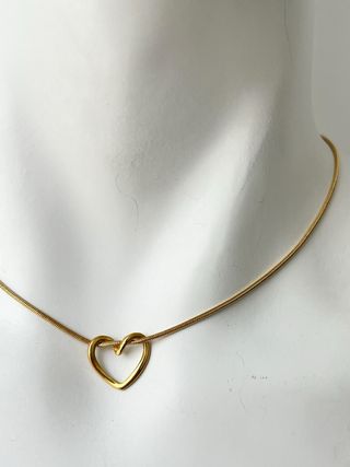 Collana con ciondolo cuore in acciaio 45 cm Nuova