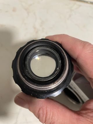 Cámara Zenit-B con objetivo Helios 44-2