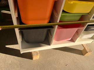 Conjunto infantil:cama,cambiador y mueble.