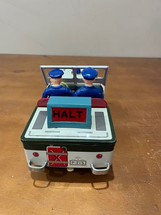 Coche Policía Hojalata Vintage Daiya