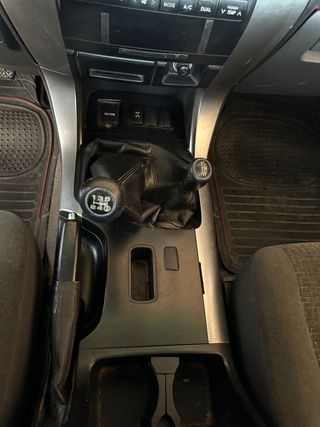 Toyota Land Cruiser 2003