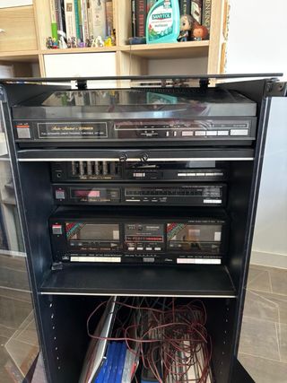 Tocadiscos Fisher Hi-Fi Retro Negro