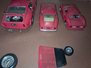 Burago Coches a Escala 1/24 y 1/1 Piezas