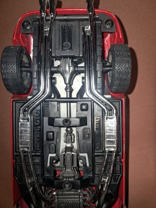 Burago Coches a Escala 1/24 y 1/1 Piezas