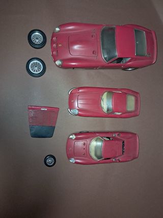 Burago Coches a Escala 1/24 y 1/1 Piezas