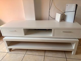 Mueble de sala blanco
