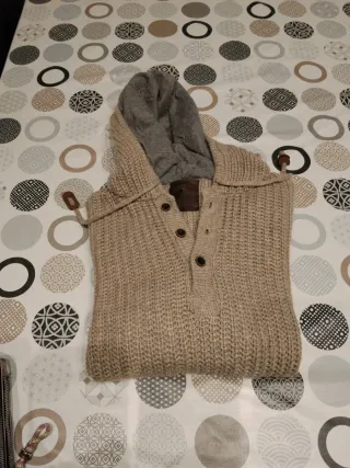 Jersey de punto con capucha Talla M