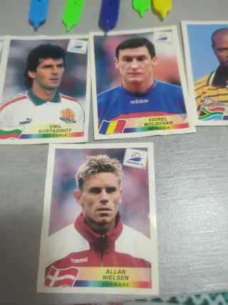 Lote cromos fútbol Danone + sticker