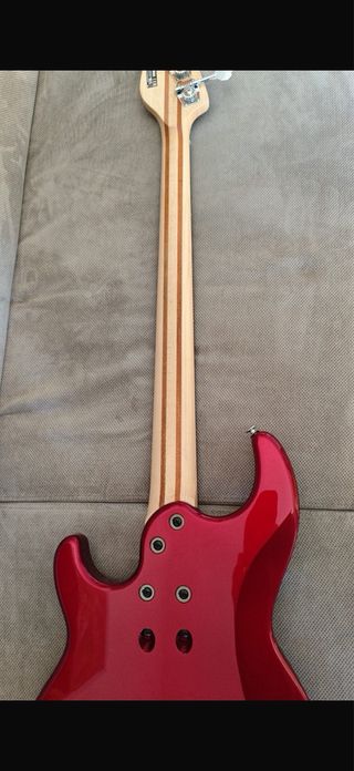 Basso Elettrico Yamaha BB434 Rosso