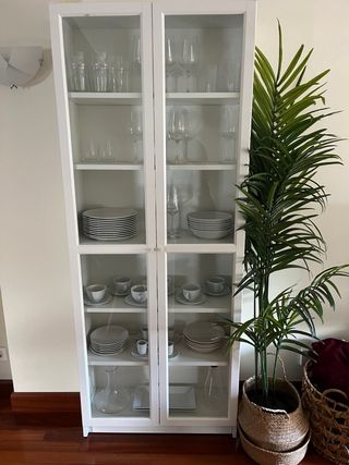 Vitrina Billy Blanca