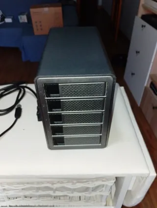 Carcasa Yottamaster 5 Bahías