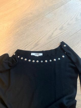 Maglia Liu Jo monospalla con borchiette