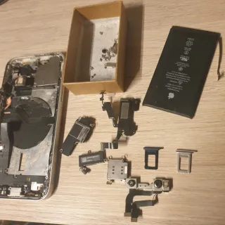 Placa base y batería iPhone 12